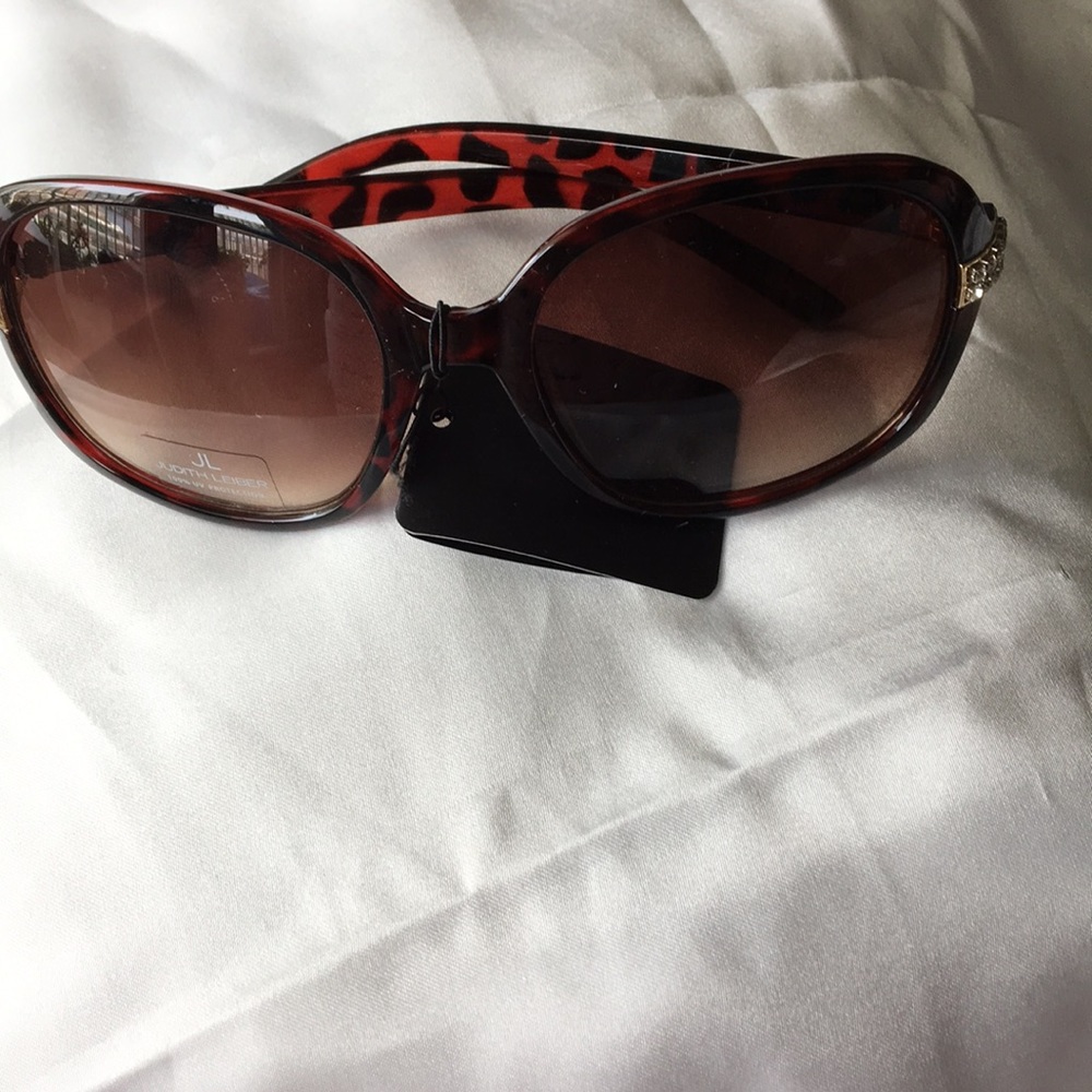 Judith Lieber Sunglasses Bordeaux Tortoise Gold